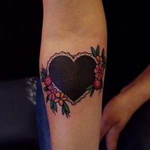 black heart tattoo ideas